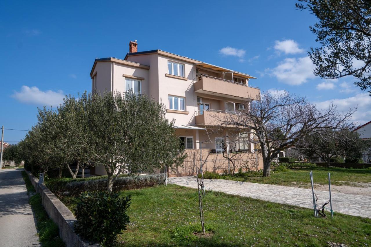 Apartments Valentin Privlaka  Kültér fotó
